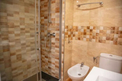 ae9b48d7093674b0ad89ef7261d33a5b - 19