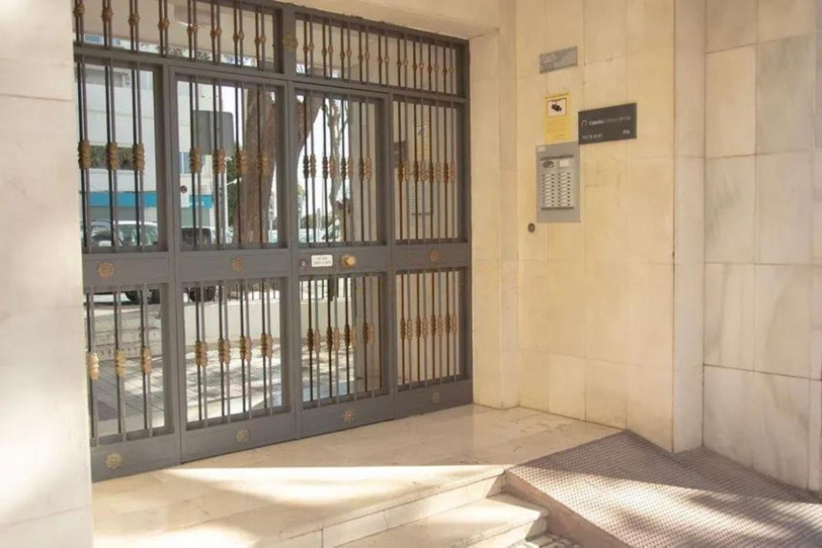 ae9b48d7093674b0ad89ef7261d33a5b - 23