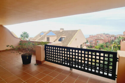 af3b5638e702c372c95c7c68d9996fce - 15