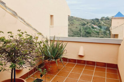 af3b5638e702c372c95c7c68d9996fce - 17