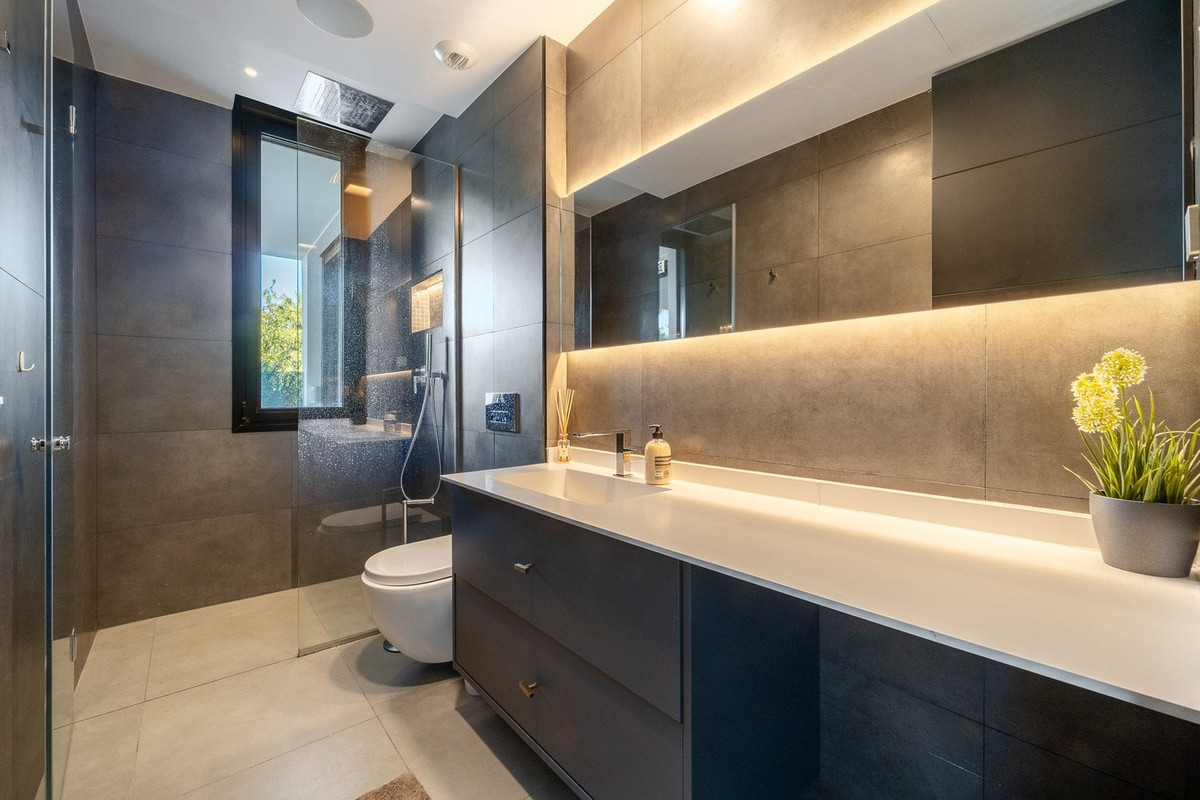 af767b7c41e363a4c08b22bebe7c90e6 - 22