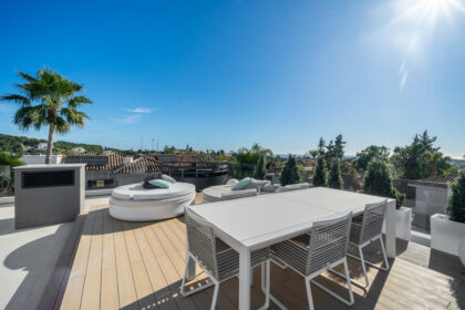 af767b7c41e363a4c08b22bebe7c90e6 - 37