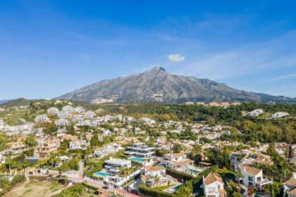 af767b7c41e363a4c08b22bebe7c90e6 - 52