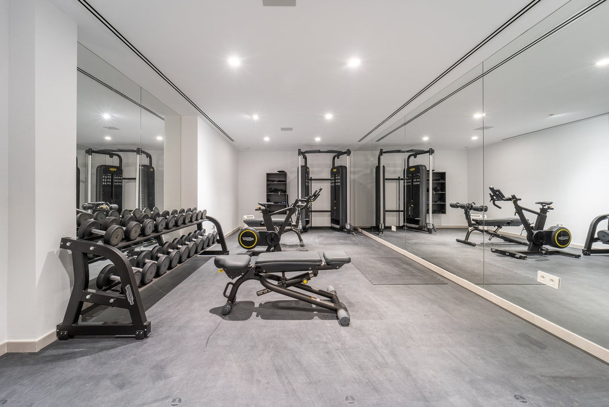 af767b7c41e363a4c08b22bebe7c90e6 - 63