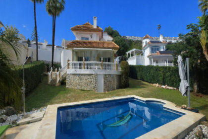 afec5bc2c2afc2e14fc7d4a867877cab - 1