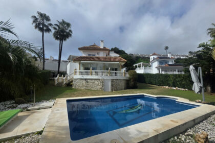 afec5bc2c2afc2e14fc7d4a867877cab - 2