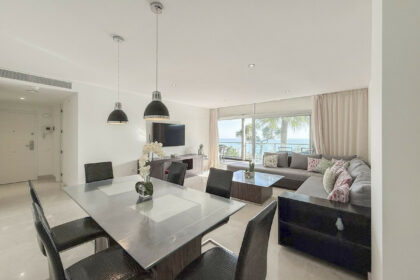 aff92220dfe53fc2a4c5a7ec236c7923 - 12