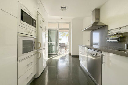 aff92220dfe53fc2a4c5a7ec236c7923 - 17