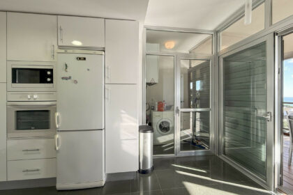 aff92220dfe53fc2a4c5a7ec236c7923 - 18