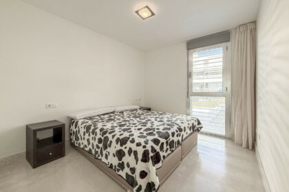 aff92220dfe53fc2a4c5a7ec236c7923 - 33