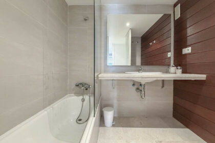 aff92220dfe53fc2a4c5a7ec236c7923 - 45