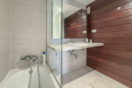 aff92220dfe53fc2a4c5a7ec236c7923 - 46