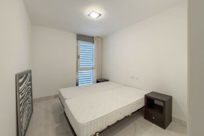 aff92220dfe53fc2a4c5a7ec236c7923 - 48