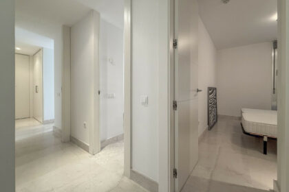 aff92220dfe53fc2a4c5a7ec236c7923 - 50