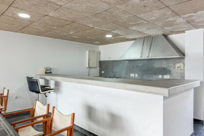 aff92220dfe53fc2a4c5a7ec236c7923 - 61