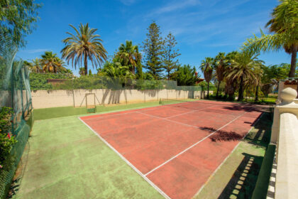 b0c6a68f9c91bb355a29a4919282975e - 20