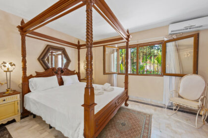 b0c6a68f9c91bb355a29a4919282975e - 8