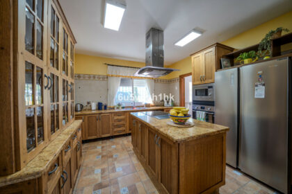 b11e0a399219862ac22c05e35674797e - 11