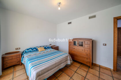 b11e0a399219862ac22c05e35674797e - 32