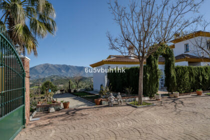 b11e0a399219862ac22c05e35674797e - 40