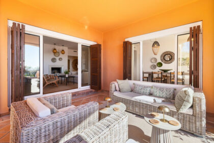 b123d57061f133e54657c4d241eb0b06 - 18