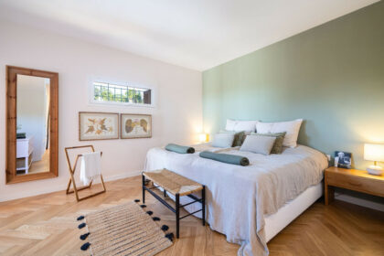 b123d57061f133e54657c4d241eb0b06 - 19