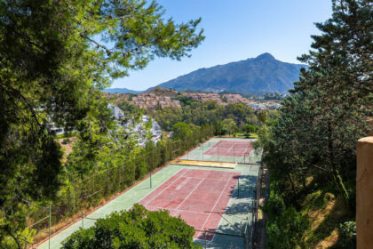 b123d57061f133e54657c4d241eb0b06 - 35