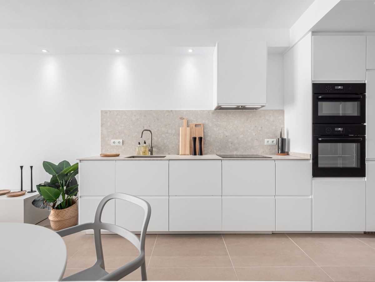 b12c48c95a707b5bb69d6da676982ca4 - 4