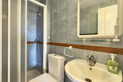 b13187bcd8d328dc575c8cba82b06475 - 21