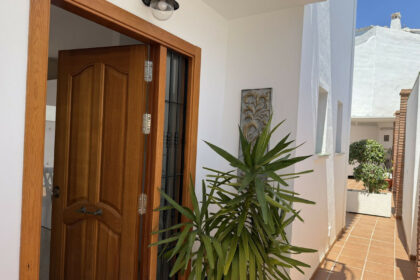 b146c3961cc5dcaa2cacadd049eb7e21 - 14