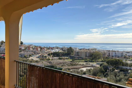 b1677b1f006cb70b5c4837723dc41842 - 1