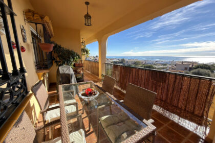 b1677b1f006cb70b5c4837723dc41842 - 2