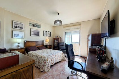 b1677b1f006cb70b5c4837723dc41842 - 27