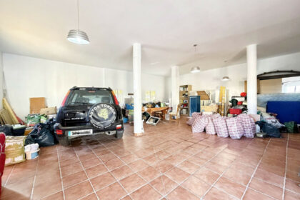 b1677b1f006cb70b5c4837723dc41842 - 49