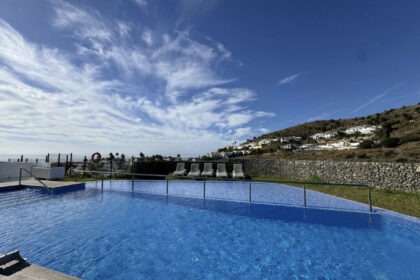 b1fe3e6a3a7224f1fedc7aafb0d2d3aa - 11