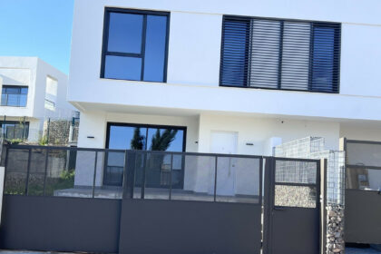 b1fe3e6a3a7224f1fedc7aafb0d2d3aa - 2