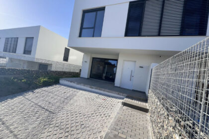 b1fe3e6a3a7224f1fedc7aafb0d2d3aa - 3