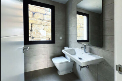 b1fe3e6a3a7224f1fedc7aafb0d2d3aa - 6