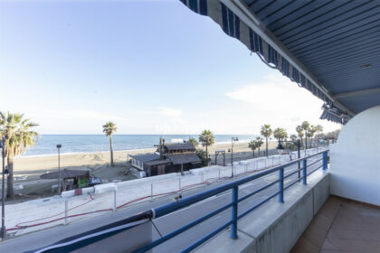 b2a8cd51c2dedaf6461aca44c37b7069 - 1