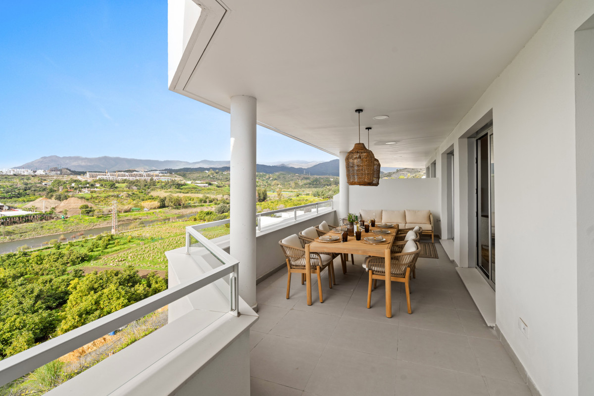 b2b0b3afd7e2dc48c808b99a72a73723 - 11