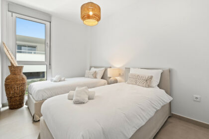 b2b0b3afd7e2dc48c808b99a72a73723 - 19