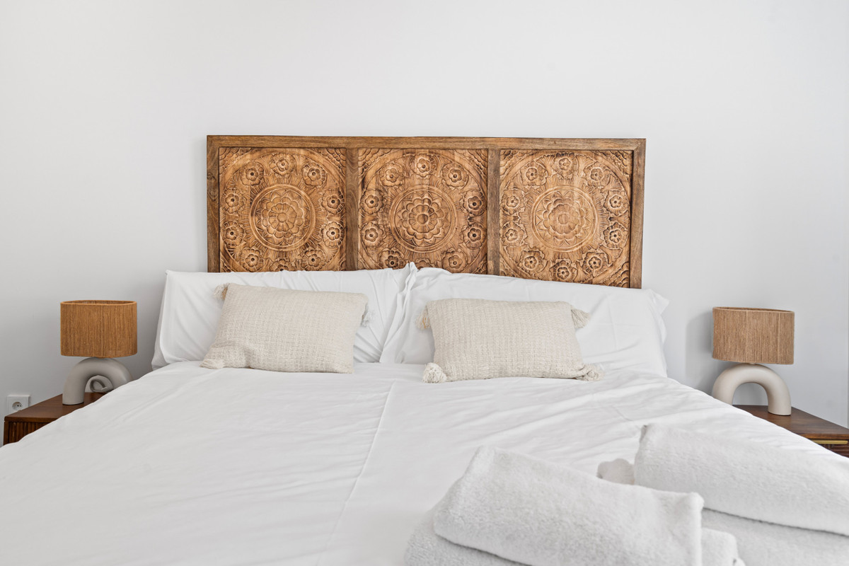 b2b0b3afd7e2dc48c808b99a72a73723 - 20