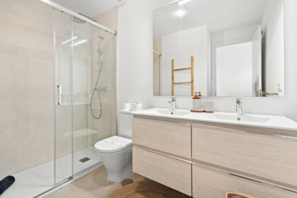 b2b0b3afd7e2dc48c808b99a72a73723 - 5