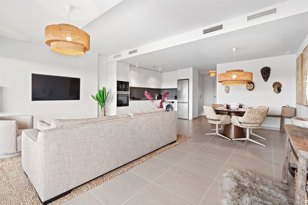 b2b0b3afd7e2dc48c808b99a72a73723 - 8