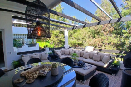 b3529551a2494dbe873a5b1b54c4a323 - 1