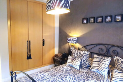 b3529551a2494dbe873a5b1b54c4a323 - 19