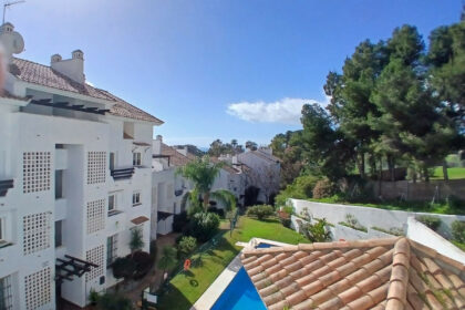 b3529551a2494dbe873a5b1b54c4a323 - 23