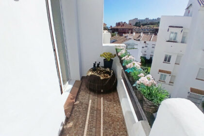 b3529551a2494dbe873a5b1b54c4a323 - 25