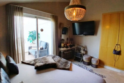 b3529551a2494dbe873a5b1b54c4a323 - 31