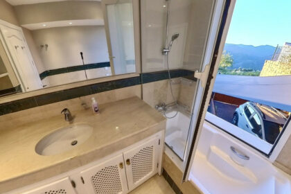 b3a6b9055e6a47e65062afe5de0cabad - 16